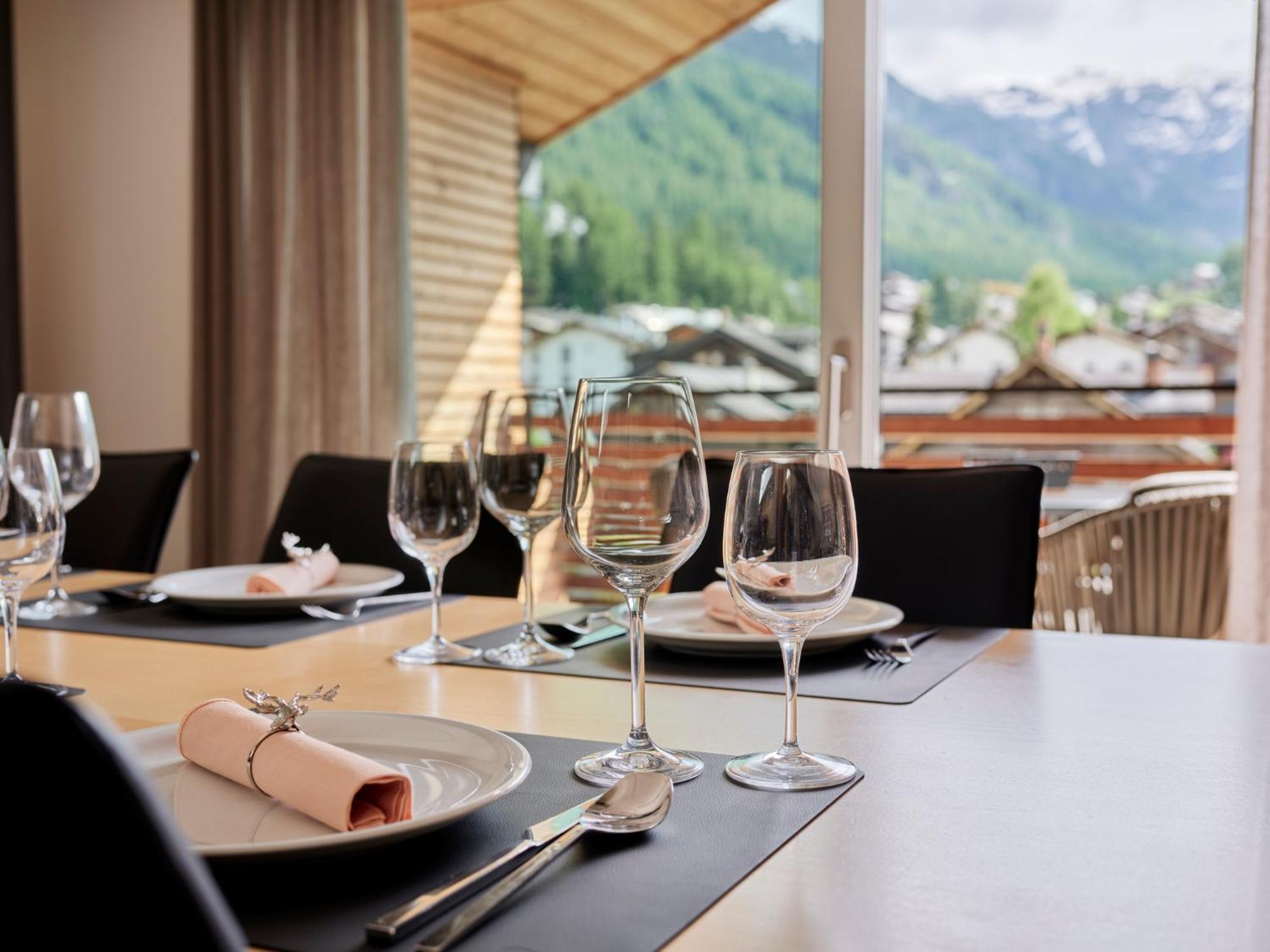Ascot Penthouse 160 M2 Matterhorn View Lägenhet Zermatt Exteriör bild